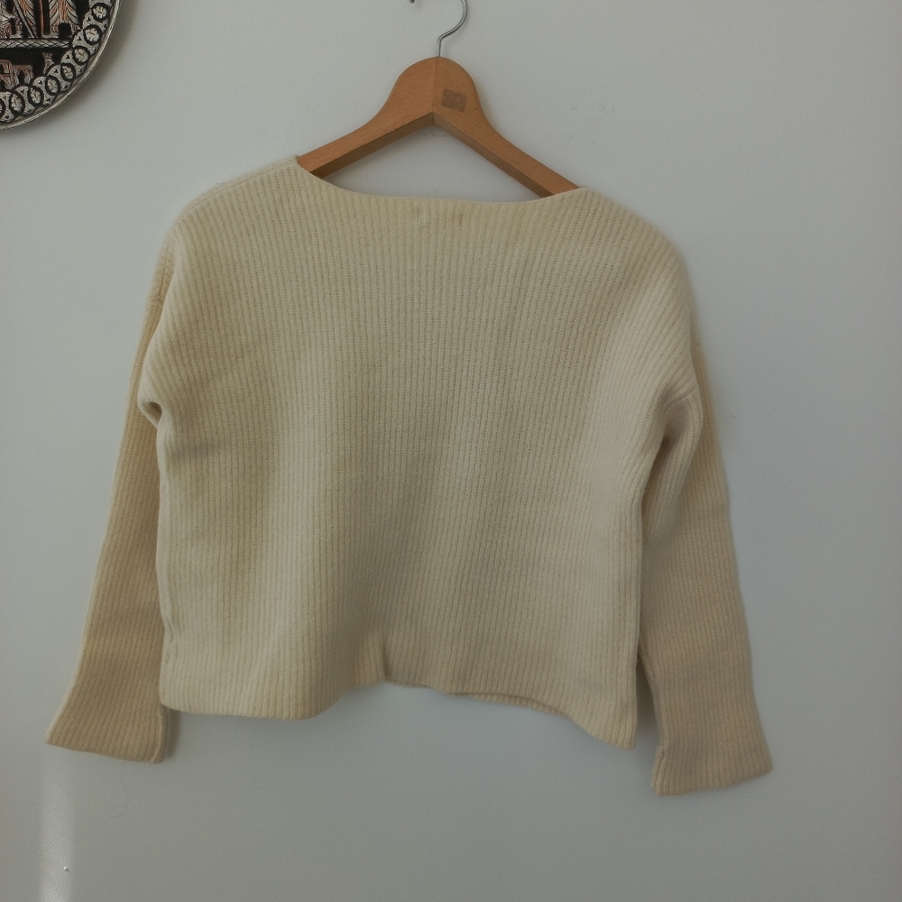 NAIF Women's Cream Crew Neck Sweater Size L US